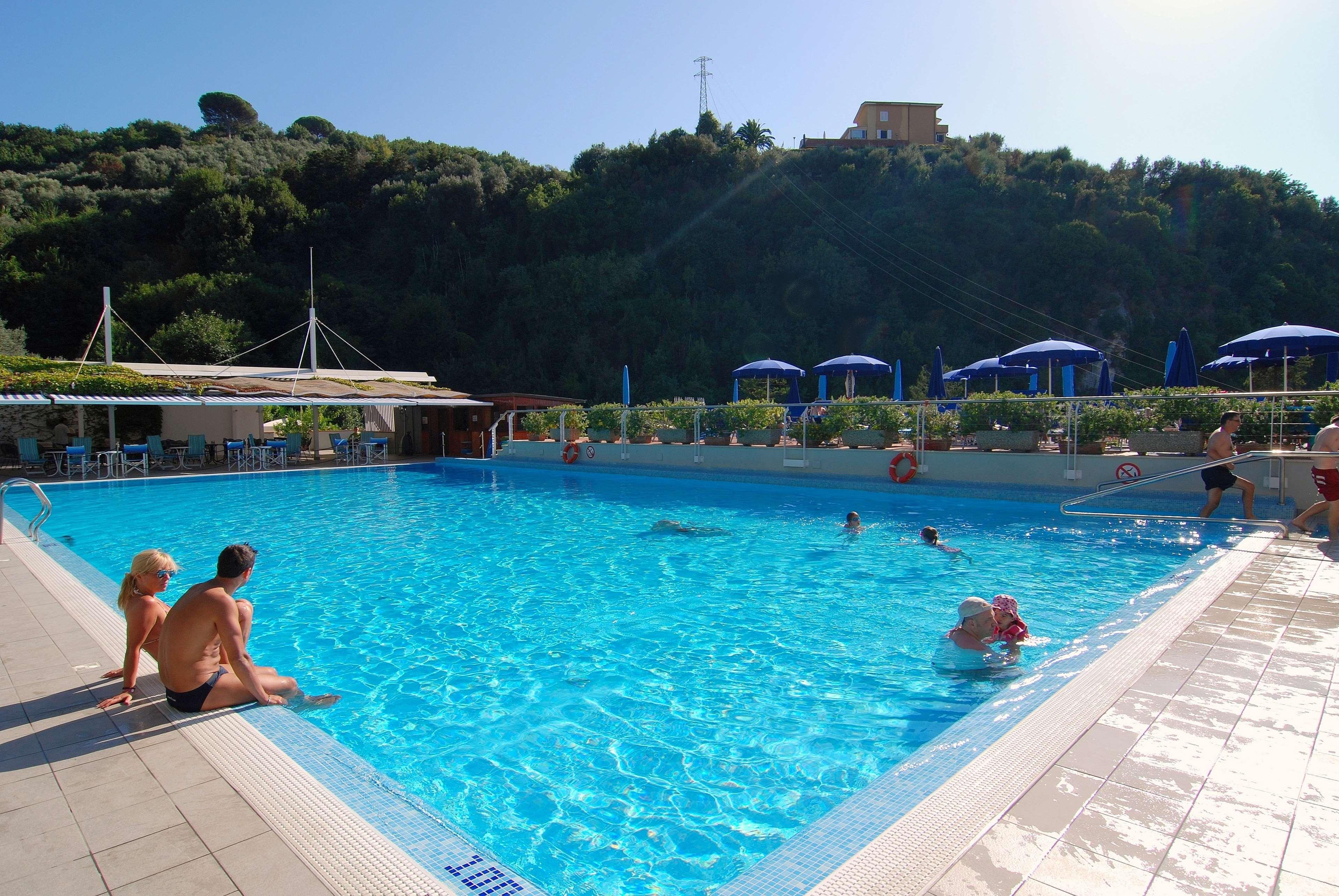 Best Western Hotel La Solara Sorrento Bagian luar foto