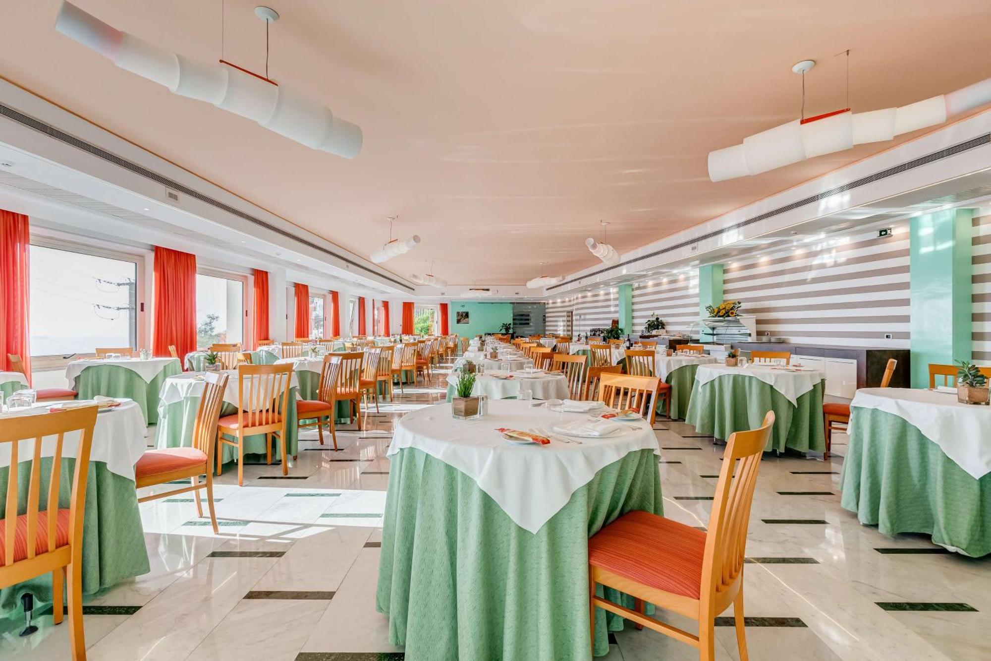 Best Western Hotel La Solara Sorrento Bagian luar foto