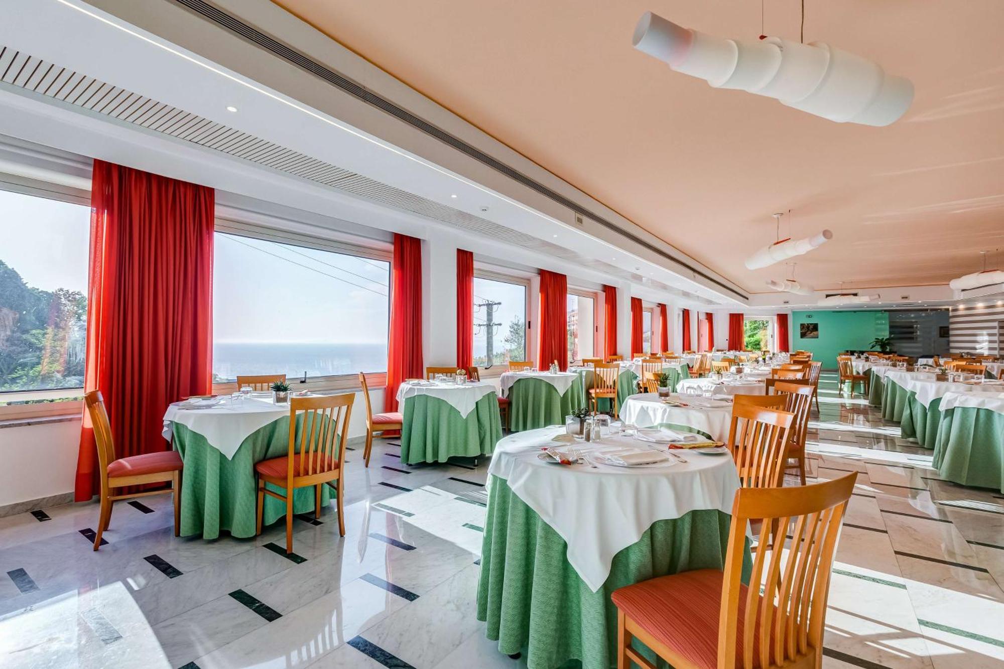 Best Western Hotel La Solara Sorrento Bagian luar foto